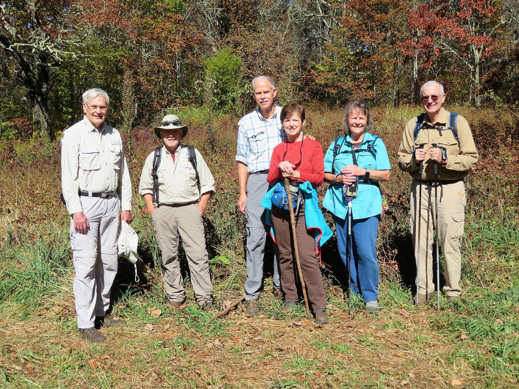Another view of today's hikers: Dick, Vic, Mike, Jenny, Renee and Ray