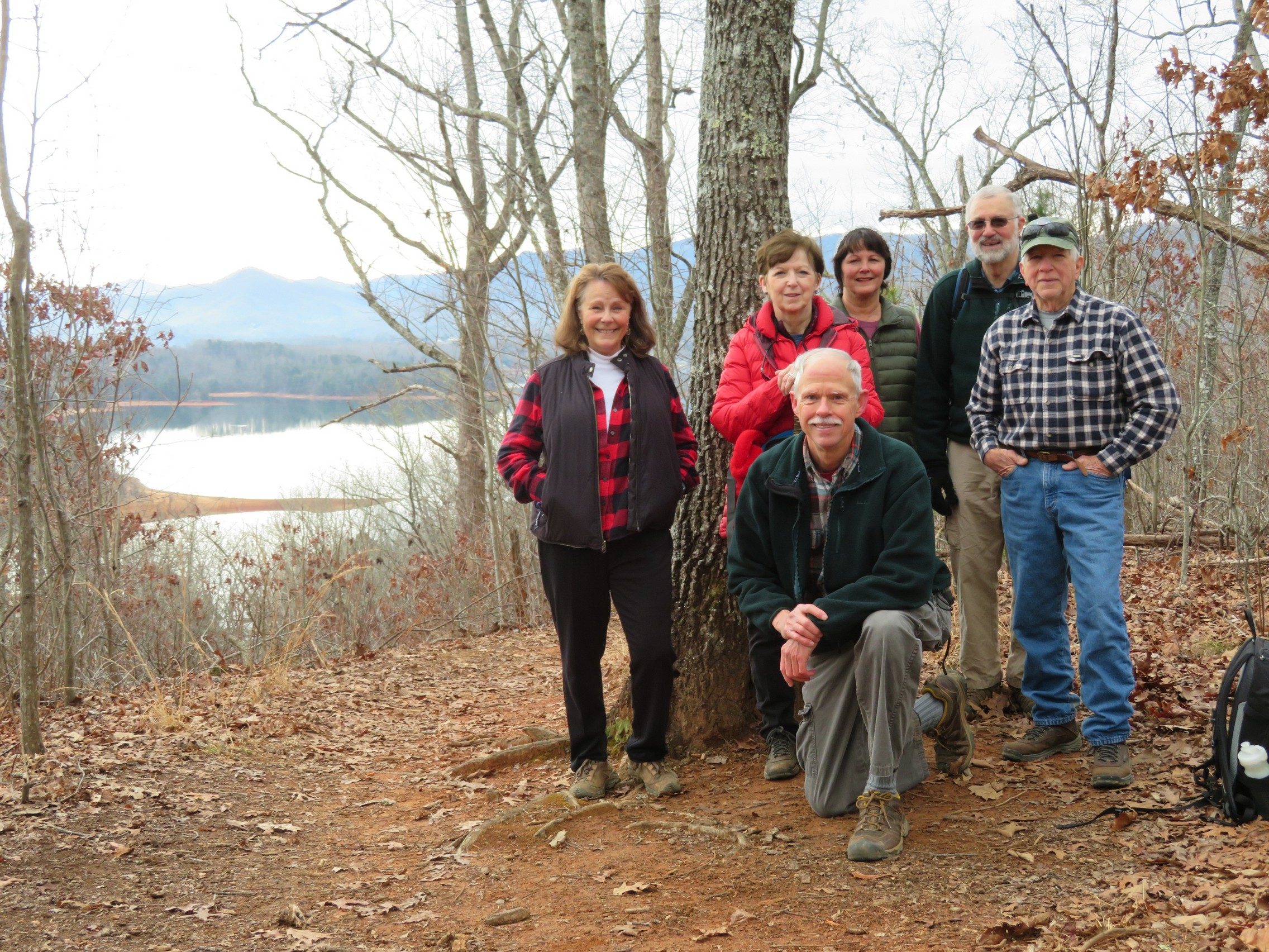 Today's Hikers: Reneé, Jenny, Mike, Lynn, Ray & Vic