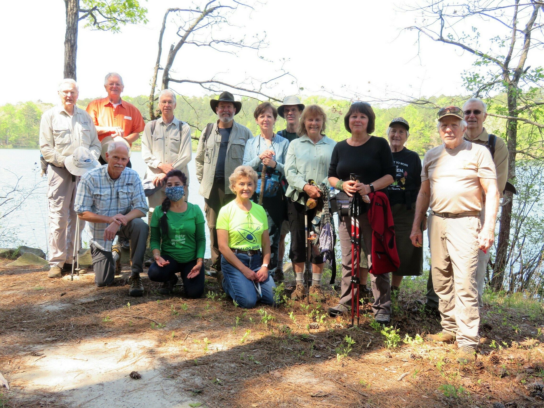 Today's Hikers (L-R): Dic, Joe, Mike, Edwin, Trushna, Jack, Beth, Jenny, Gerald, Renée, Lynn, Jeanne, Vic & Ray