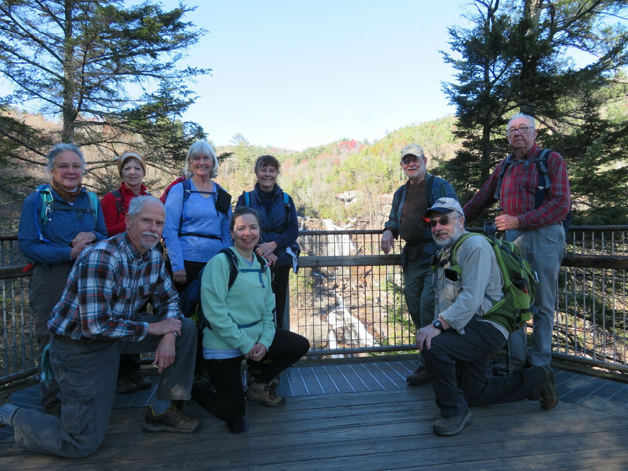 Today's hikers (L-R): Christine, Jenny, Mike, Linda, Heather, Renee, Bob, Gary & Tim.