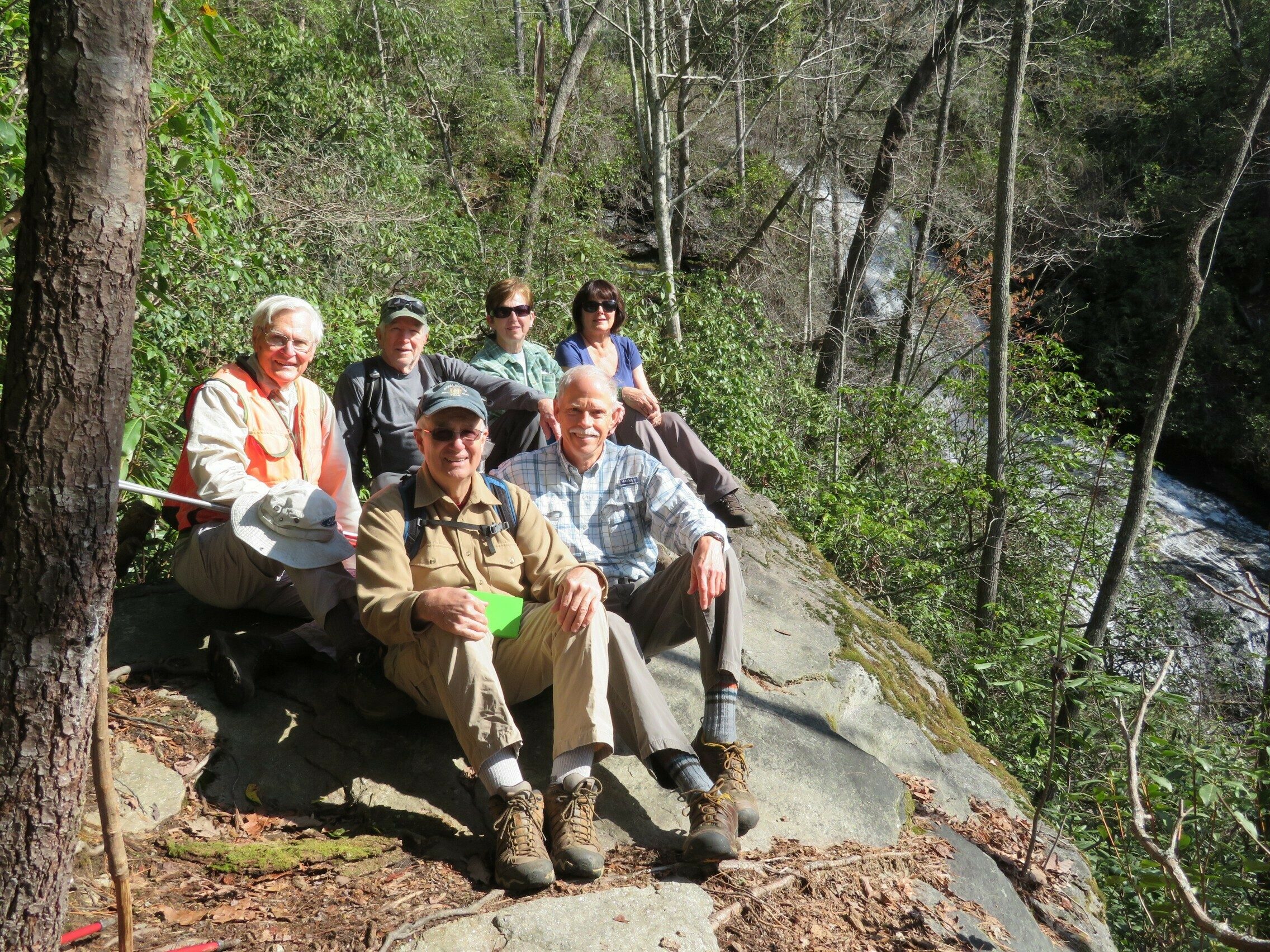 Today's hikers: Dick, Vic, Ray, Jenny, Mike & Lynn
