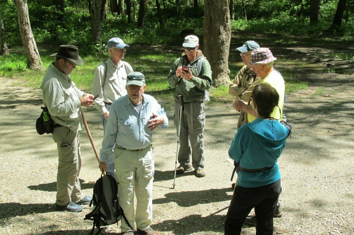 Jack to Jim - Where are we? Jim to Jack: Not sure, but it's not the Florida Keys.  Vic: I think there is a Dairy Queen just up the trail!