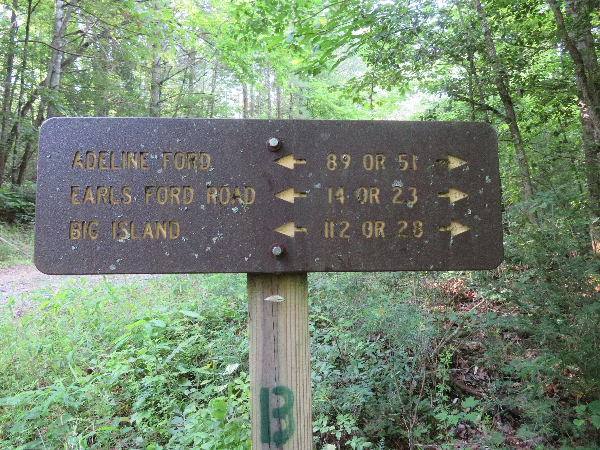 Trail signs where the horse trail crosses Willis Knob Rd.