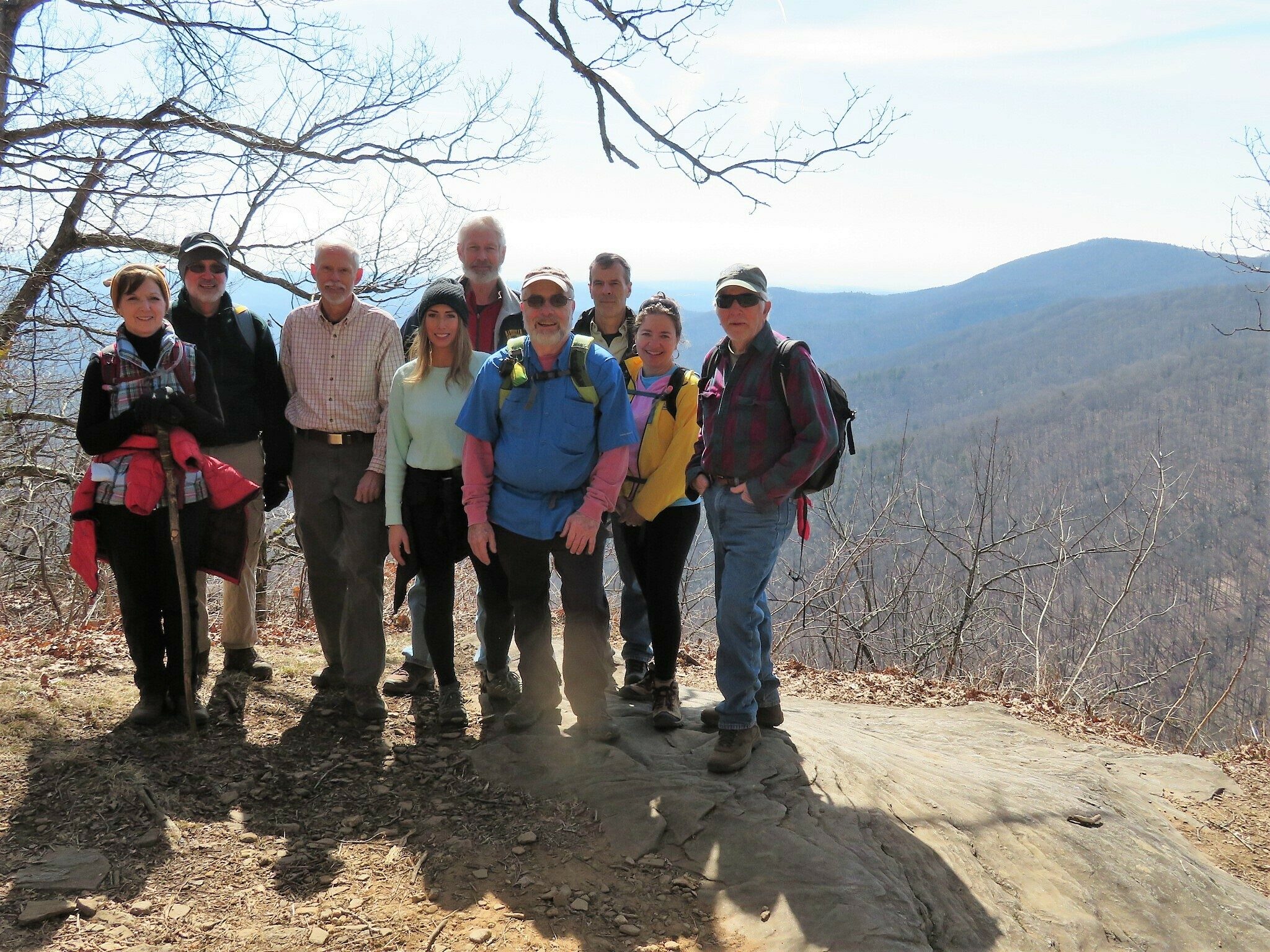 Today's Hikers (L-R): Jenny, Ray, Mike, Beth, Dave, Gary, Gerald, Heather & Vic.