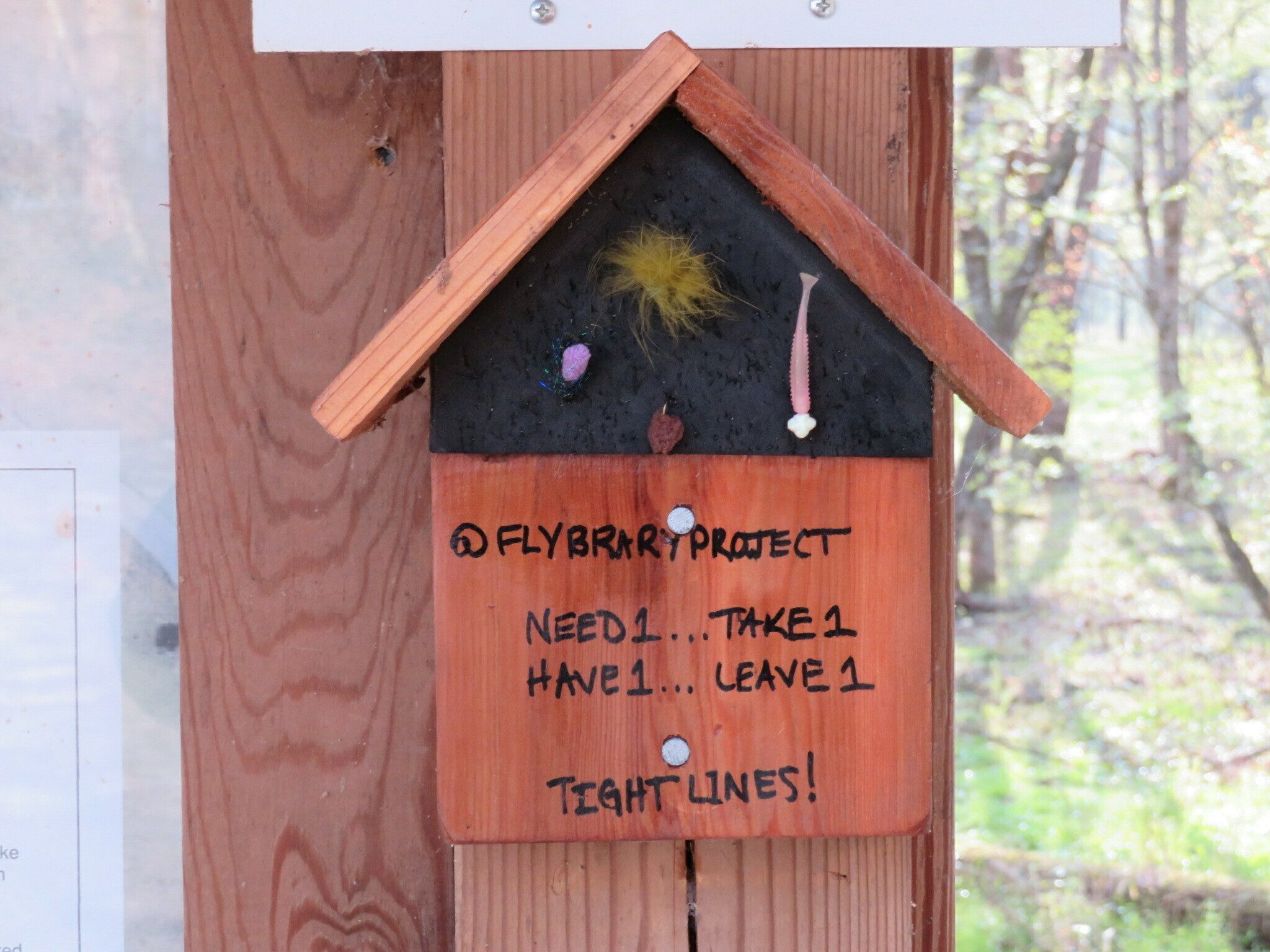 Interesting "Flybrary" for the fishermen mounted at the trailhead kiosk.