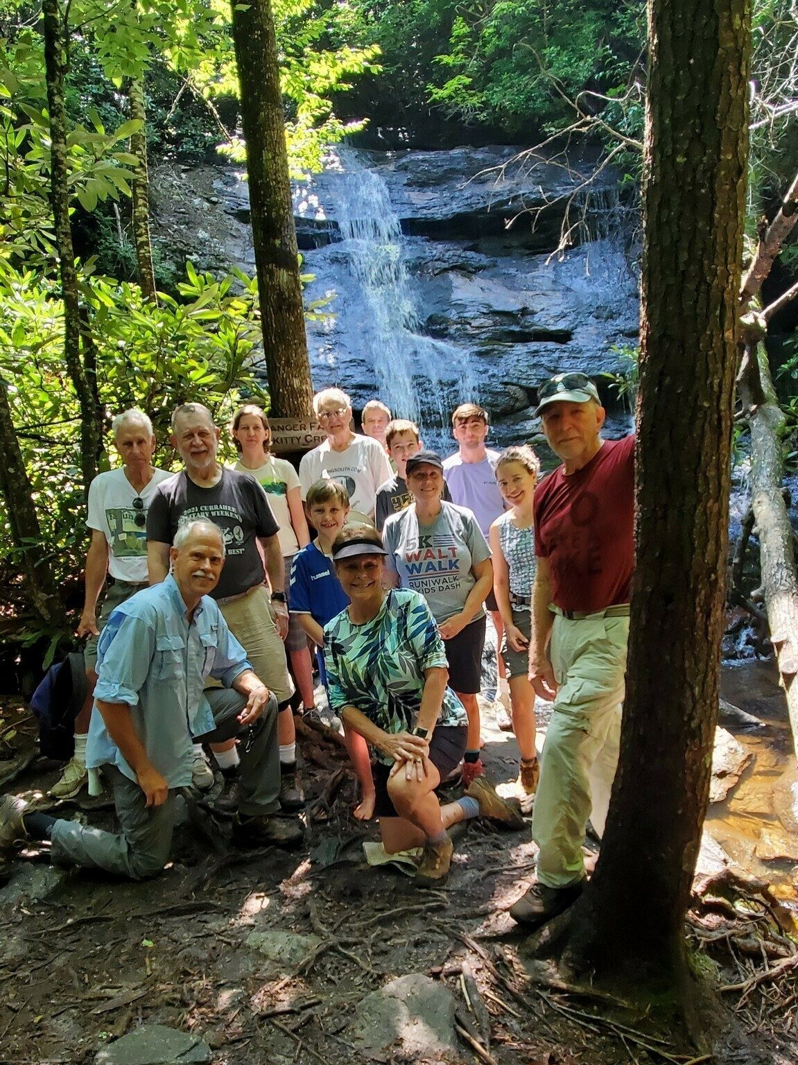 Today's Hikers (L-R): Back-Mike, Elaine, Dick, Gerald, Huck, Grayson; Middle: Bob, Thor, Lynn, Heather; Front: Mike, Renee & Vic
