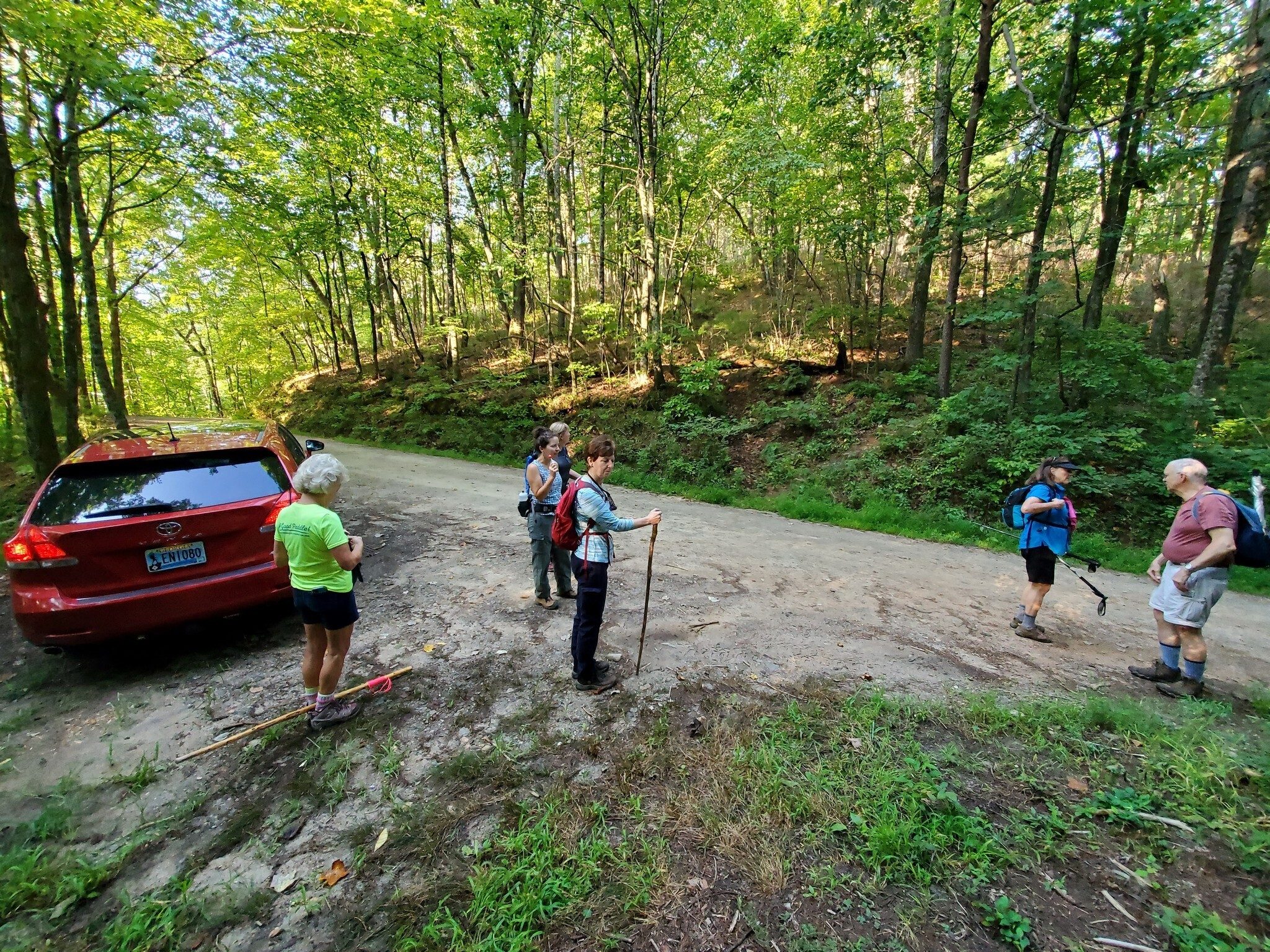 Getting started at the Bob Gap trailhead.
