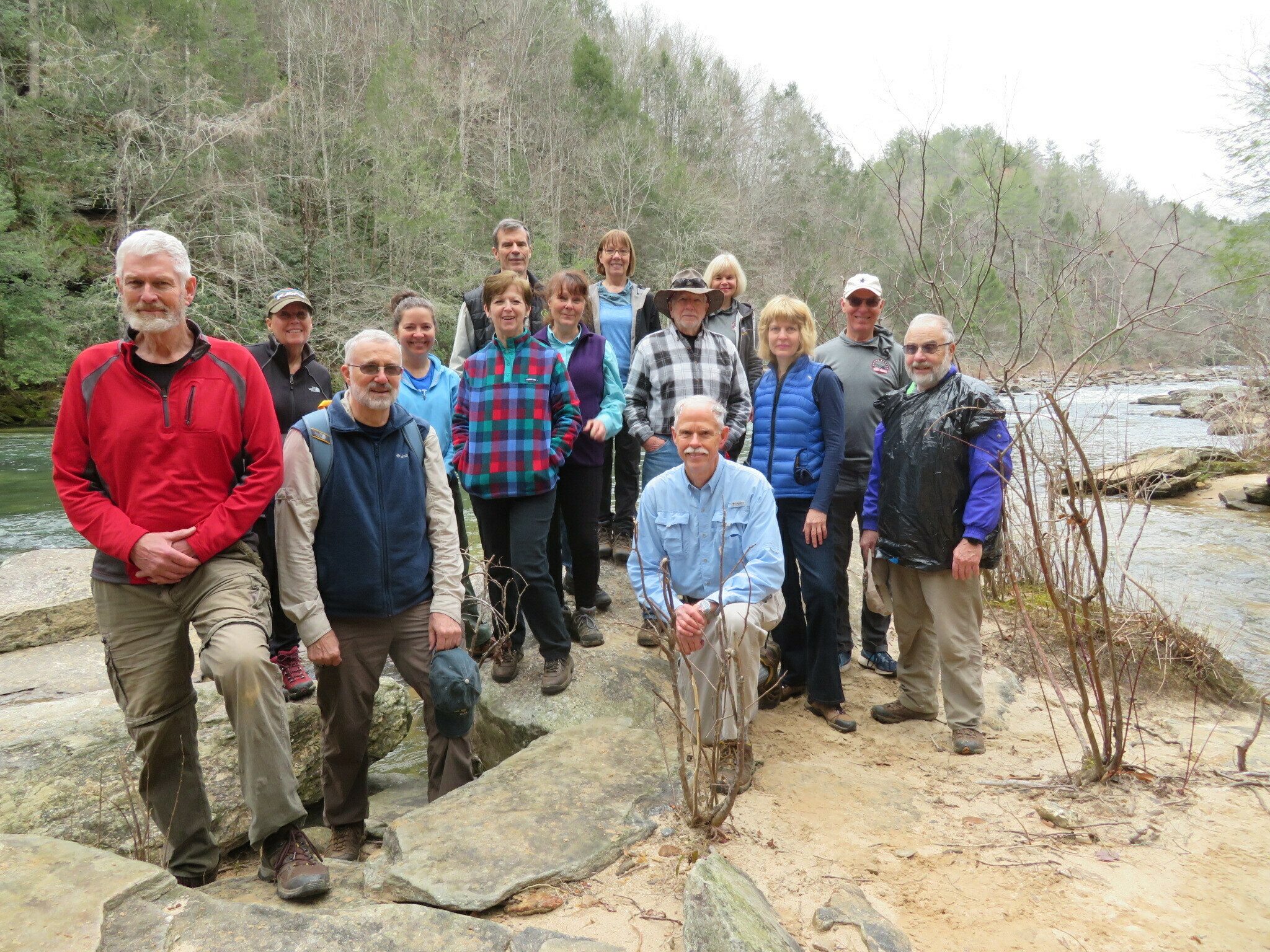 Today's Hikers (L-R): Dave, Lynn, Ray, Heather, Jenny, Gerald, Renee, Doris, Vic, Mike, Esther, Inna, Tim & Gary (aka "Bagman").