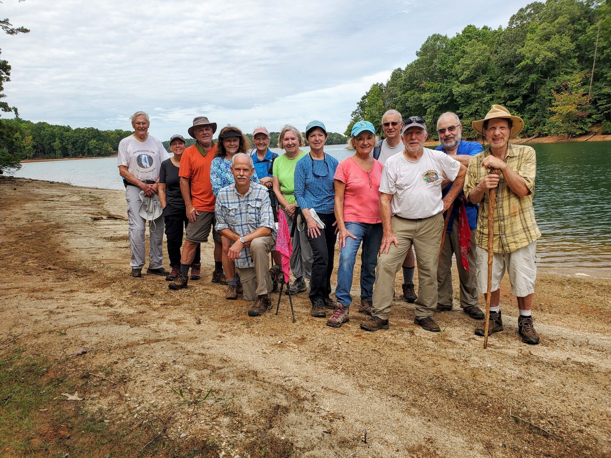 Today's Hikers (L-R): Dick, Lynn, John, Renee, Mike, Linda, Angela, Jenny, Beth, Ray, Vic, Gary & Bruce
