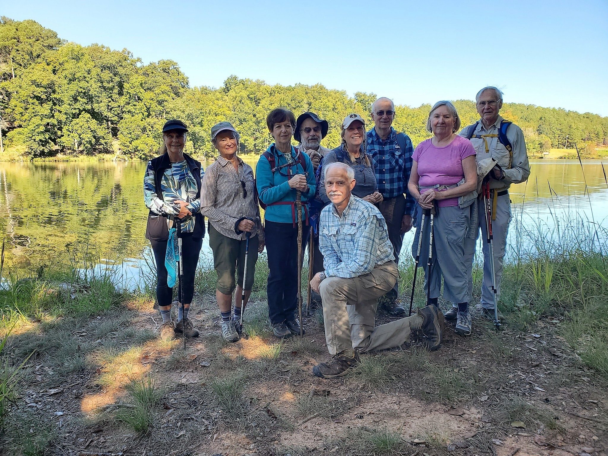 Today's hikers (L-R): Renee, Lib, Jenny, Gary, Mike, Lynn, Ray, Angela & Dick
