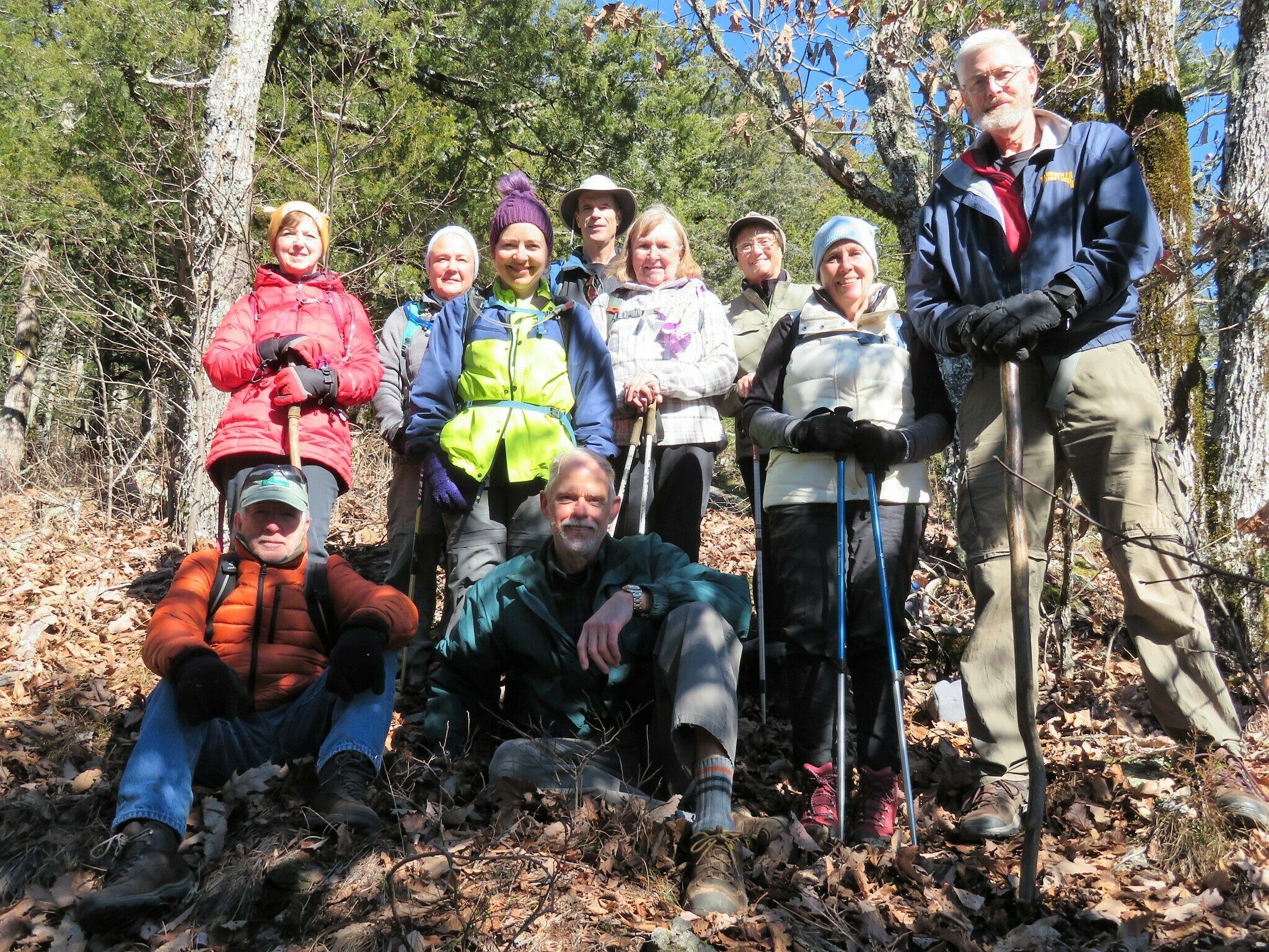 Todays Hikers (L-R): Vic, Jenny, Christine, Heather, Mike, Gerald, Angela, Mary Lu, Lynn & Dave