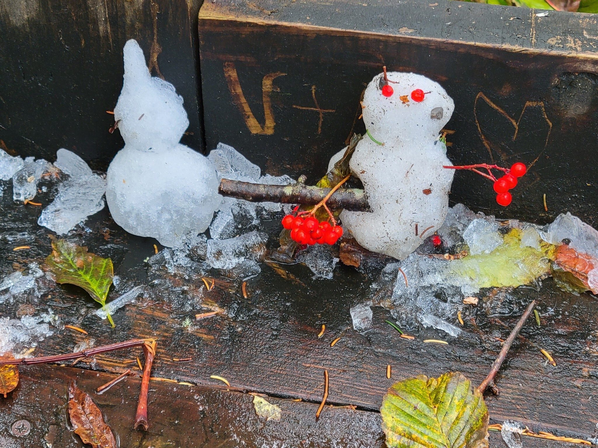Some earlier hikers were having fun with the small amount of snow that fell.