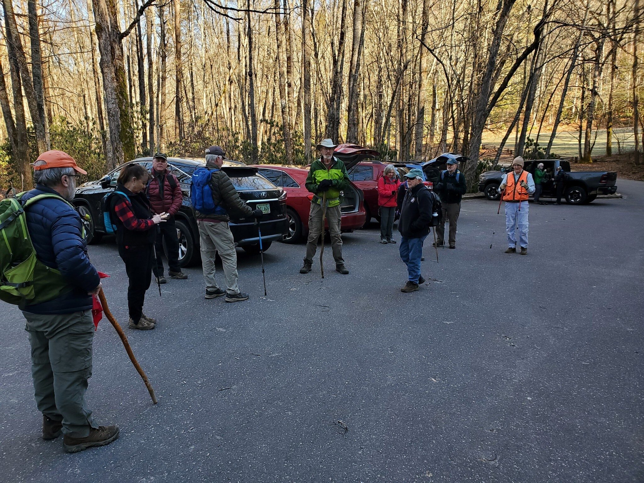 Seventeen hikers today getting ready at the trailhead.