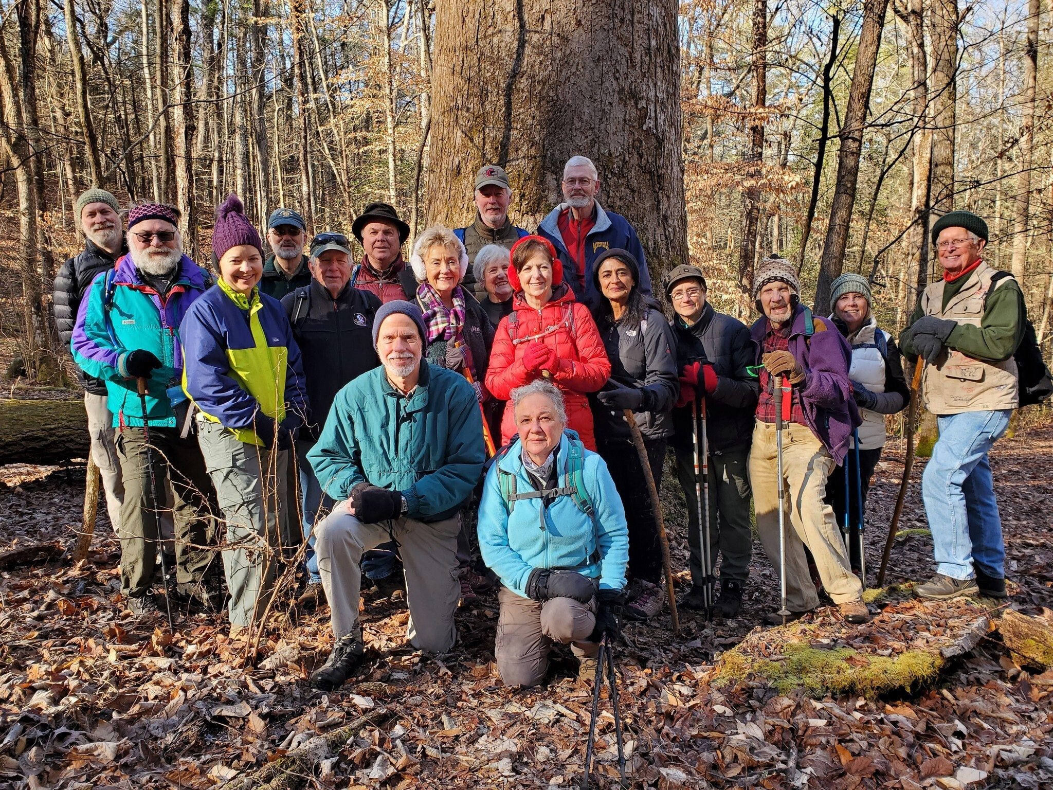 Today's hikers (L-R) Back: Matt,  Ray, John, Ken & Dave; Middle: Jack, Vic, Beth, Jeanne, Jenny, Gita, Mary Lu, Bruce, Lynn & Joe; Front: Heather, Mike & Christine.