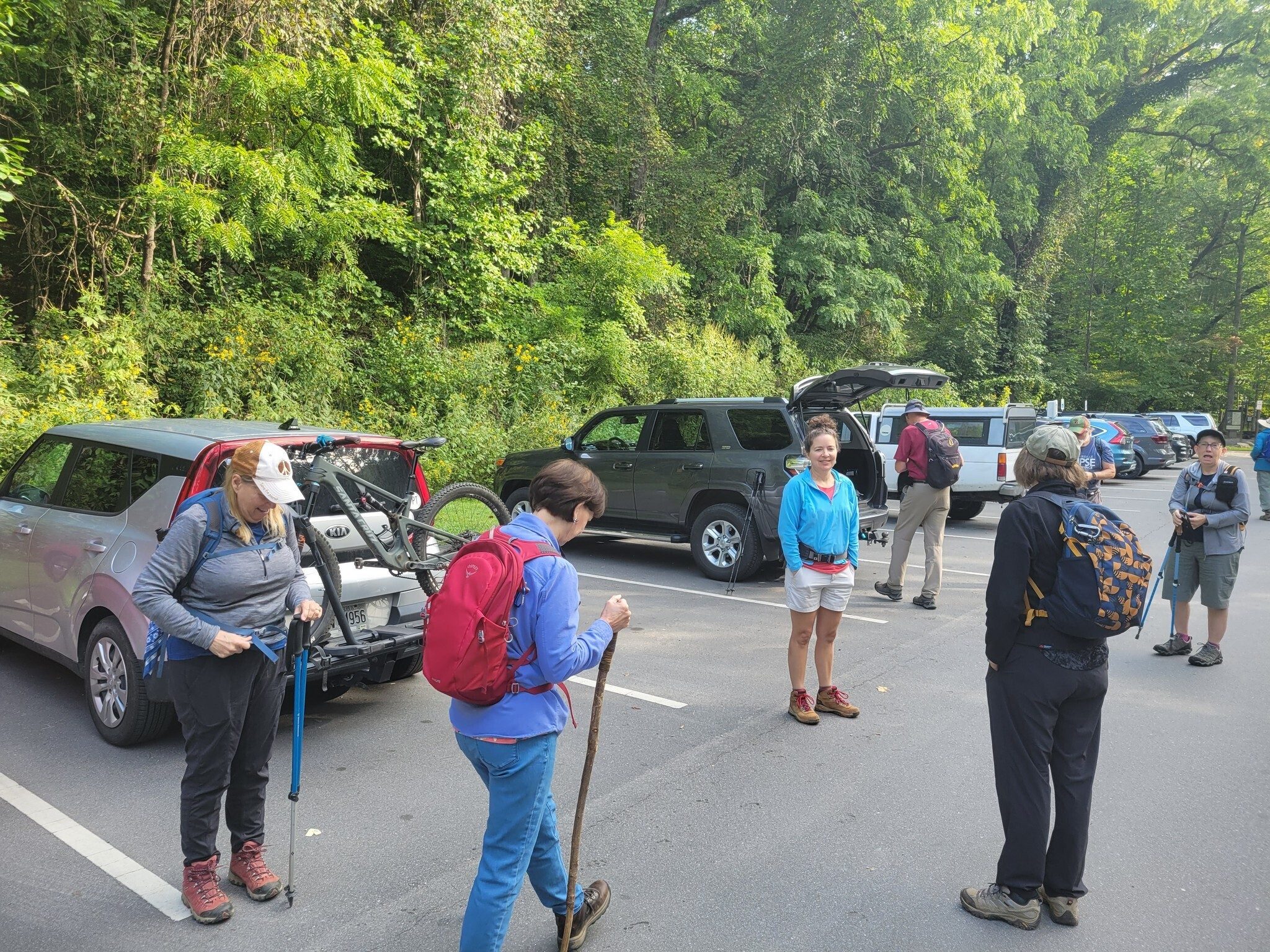 Easy access to the trailhead.
