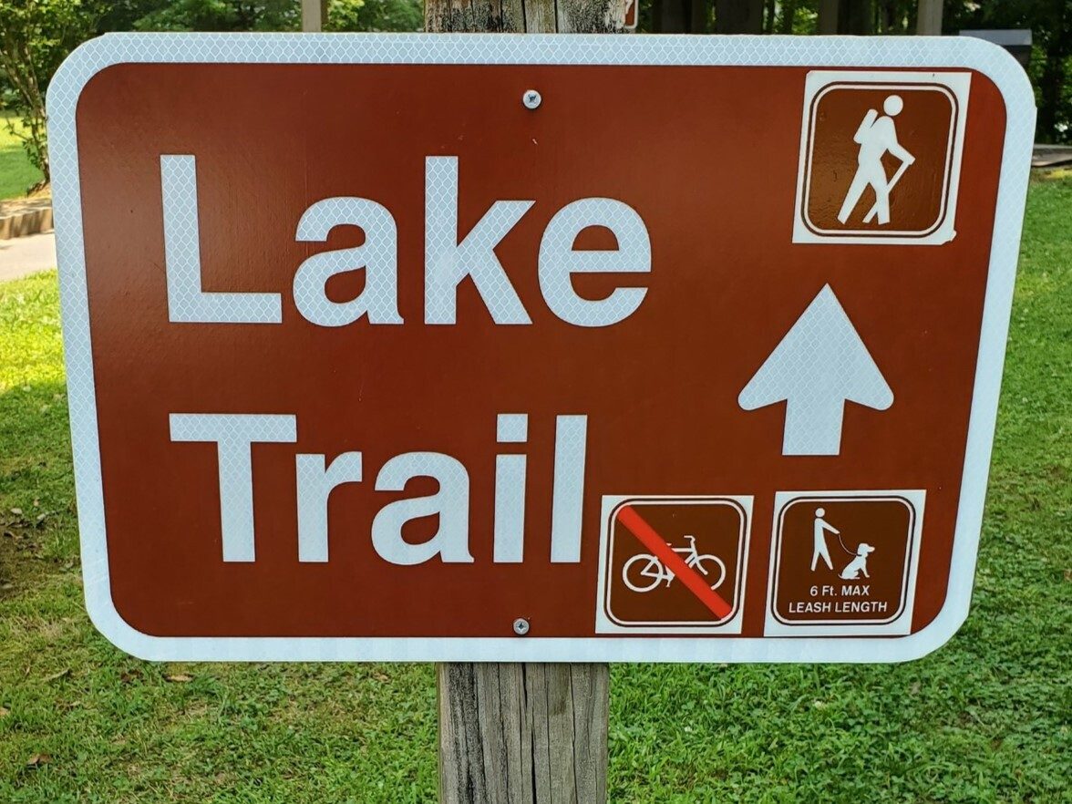 Next, a walk on the Lake Trail around Unicoi (Smith) Lake at Unicoi State Park.