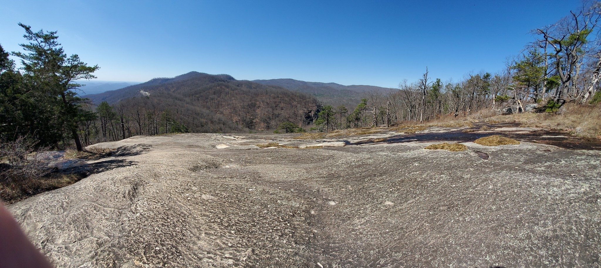 A panoramic view to the southwest and Pinnacle Mtn. from Governor's Rock.