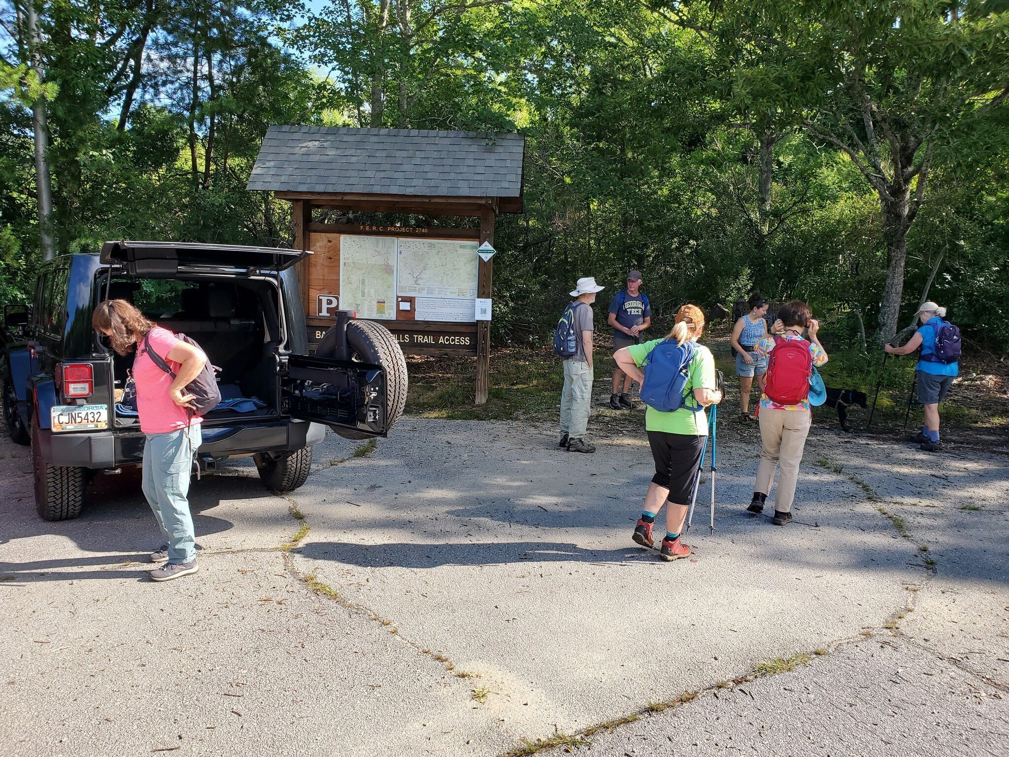 Getting started at the trailhead.