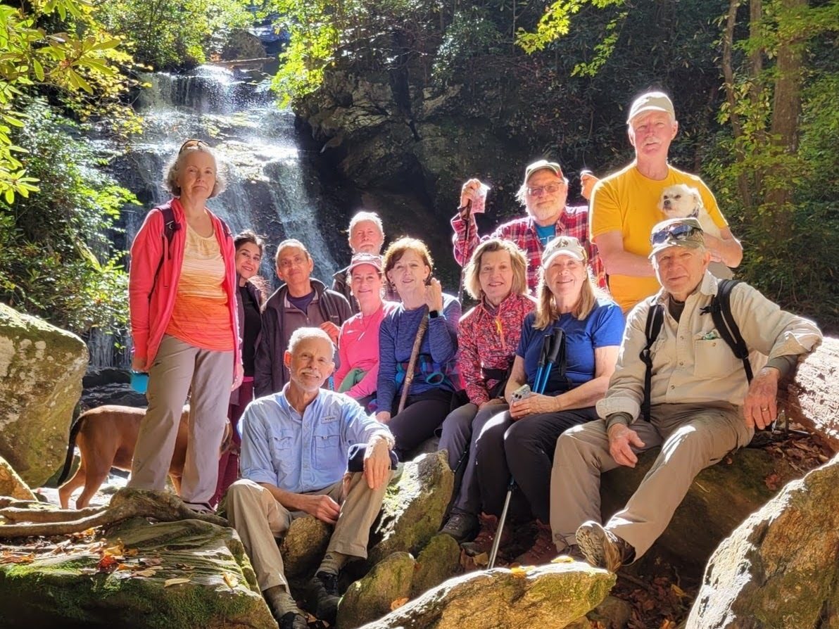 Today's Hikers (L-R) Alicia, Trushna, Shri, Mike, Shelia, Matt, Jenny, Allyson, Jack, Lynn, Ken & Cutie Pie and Vic.  Not shown: Angela, Stephanie & Loretta.