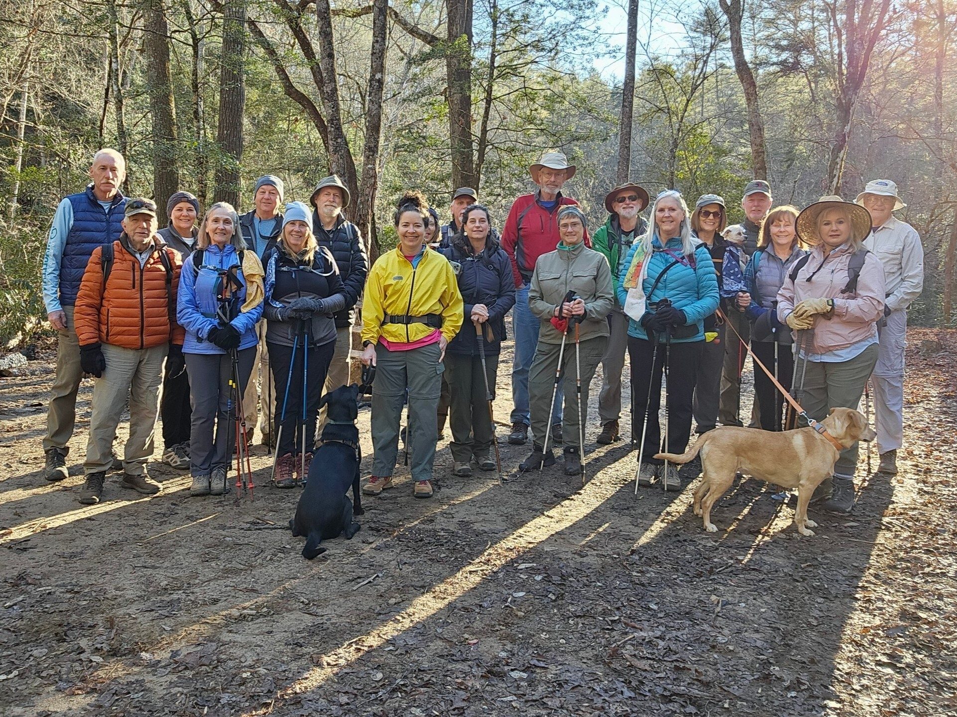 Today's Hikers (L-R): Don, Vic, Jan, Terre, Paul, Lynn, Shelia, Dave, Mary Lu, Matt, Heather, Allyson, Roger, Rich, Betty, Jane, Ken, Renee, Brenda & Dick