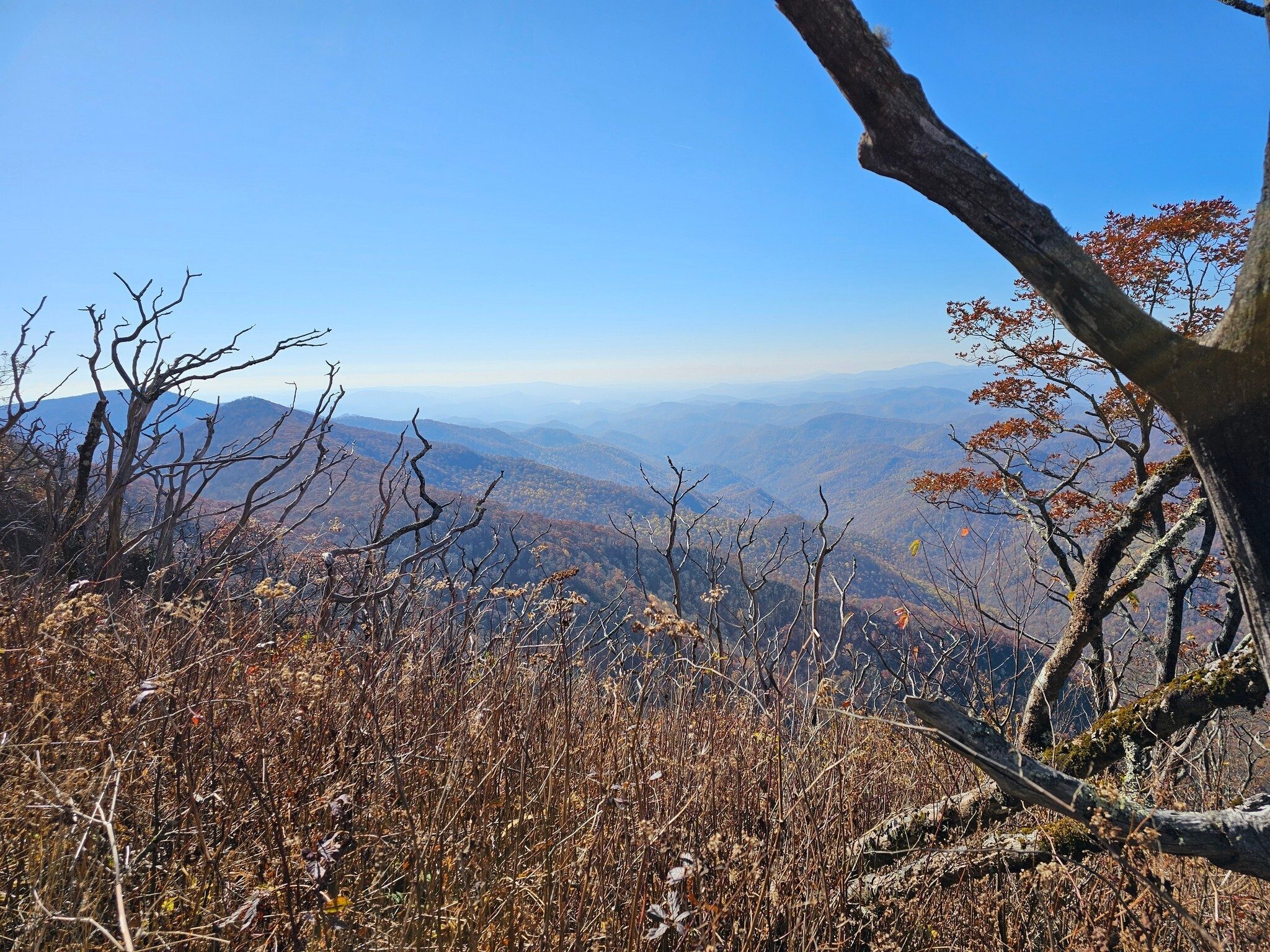 A first look a the Tallulah River Valley as we approach Standing Indian.
