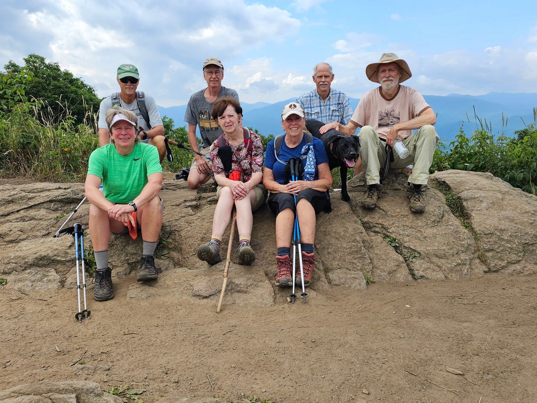 Today's Hikers (L-R): Kim, Jim, Edwin, Jenny, Lynn, Mike & Matt with Toby.