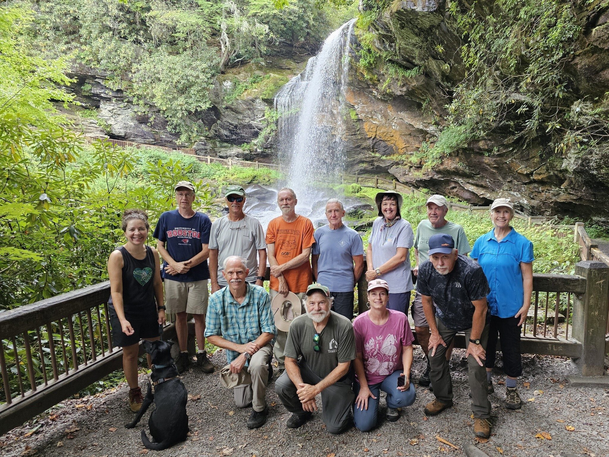 One last group photo.  Good hike everyone!