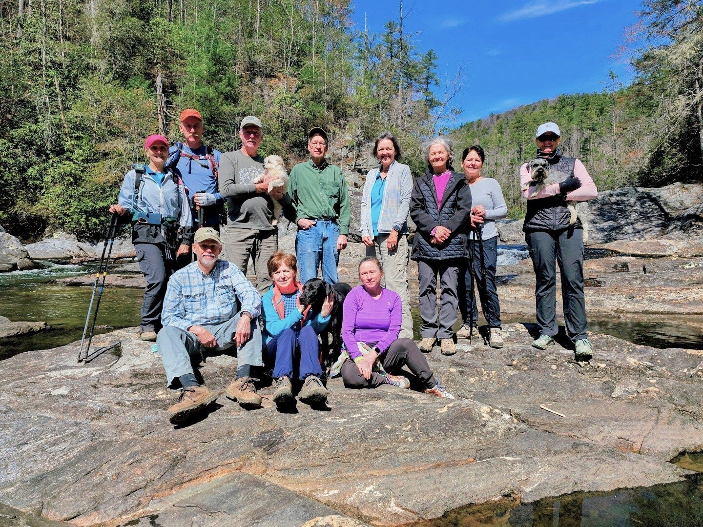 Today's hikers (L-R) Back: Terre, Don, Ken & Cutie Pie, Edwin, Londa, Alicia, Lynn, Paige & Bear; (Front): Mike, Jenny, Toby & Bobbie.