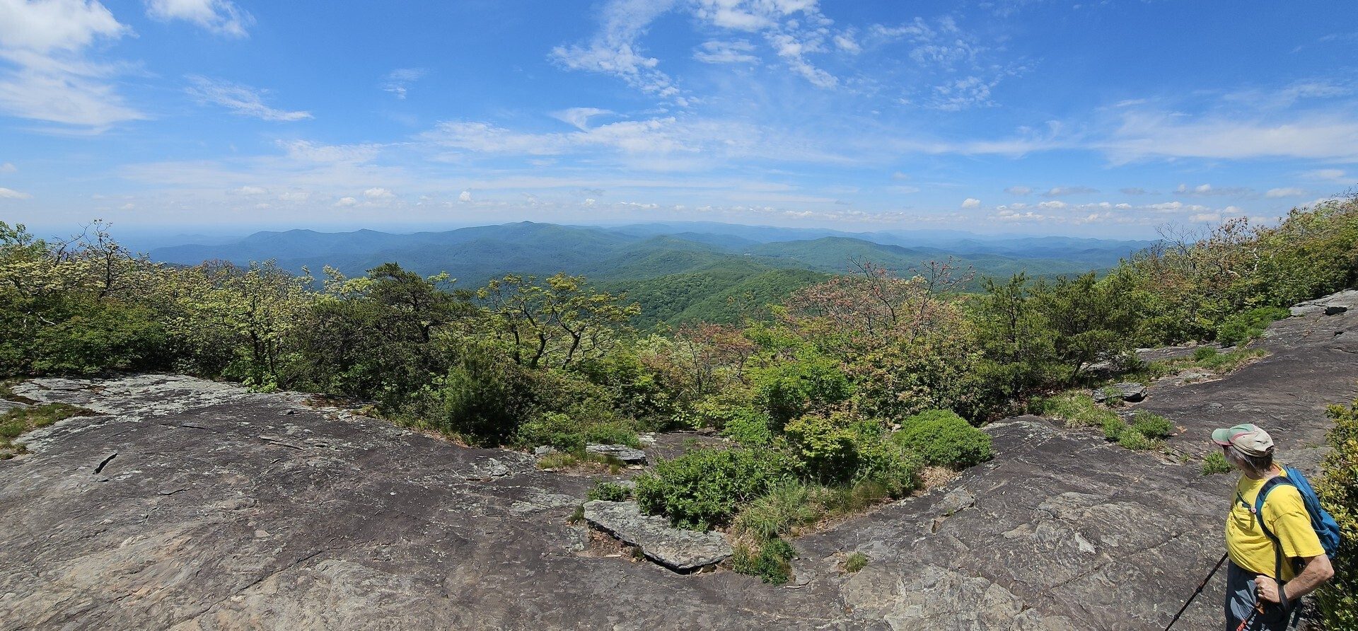 A panoramic view to the southwest from Blood Mountain